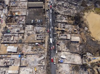 The wildfires in Chile reached urban areas and destroyed entire neighborhoods. Photo: Desafío Levantemos Chile