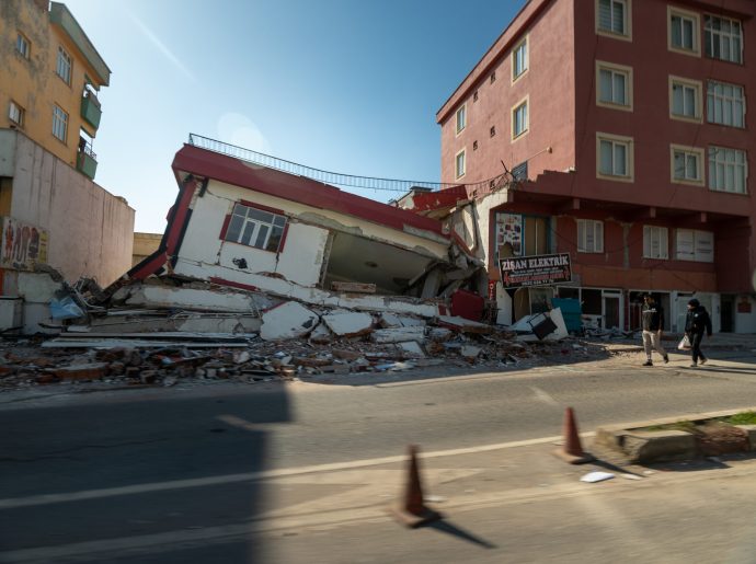 One year after the earthquakes in Türkiye and Syria: A case study on the role of business in the humanitarian response