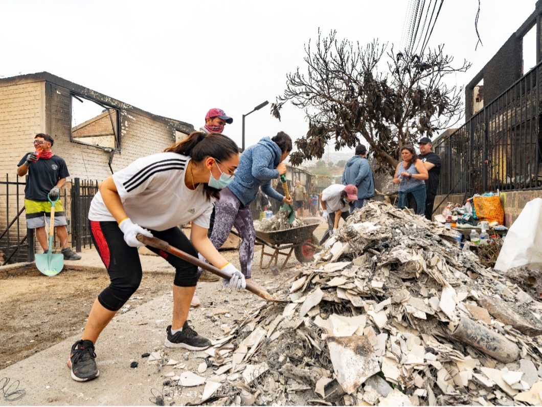 Desafío responded to the wildfires of 2024 and 2025.